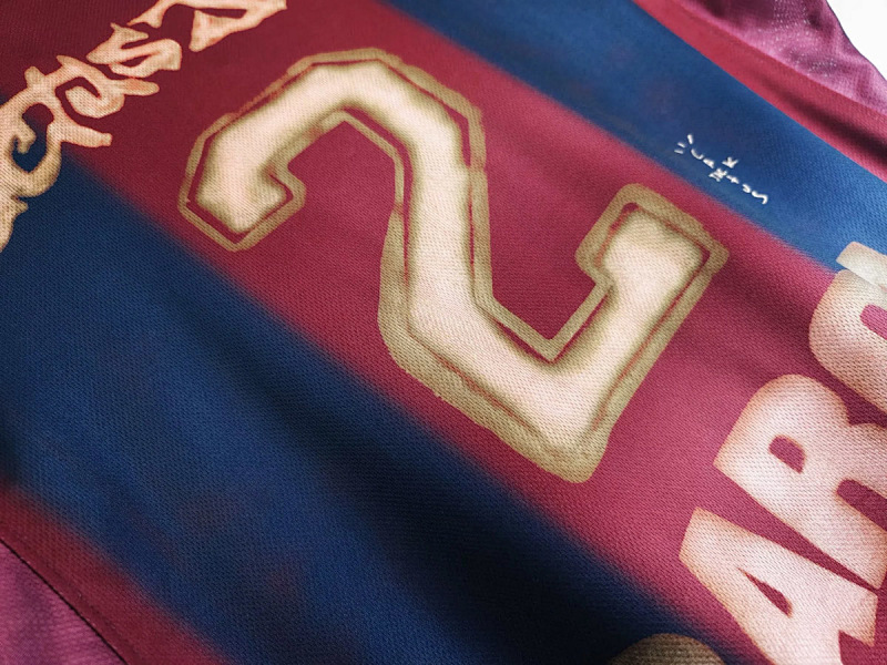 Barcelona 00/01 Barcelona Home Travis Scott Remark 10