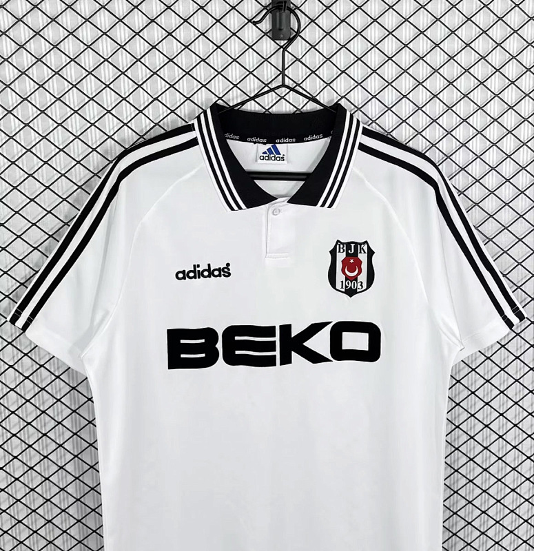 Besiktas Soccer 96/97 Besiktas Home 3