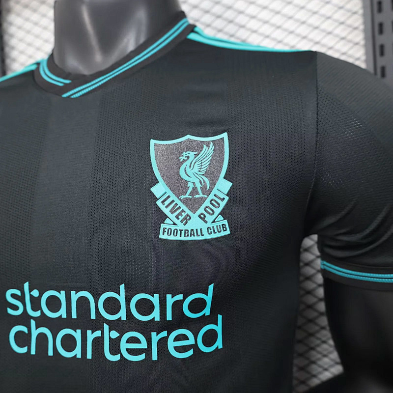 Liverpool 25/26 Liverpool Special Black Green Long Sleeve Player 7