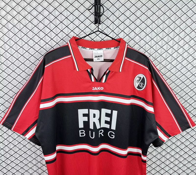 Freiburg Soccer 00/01 Freiburg Home Retro 3