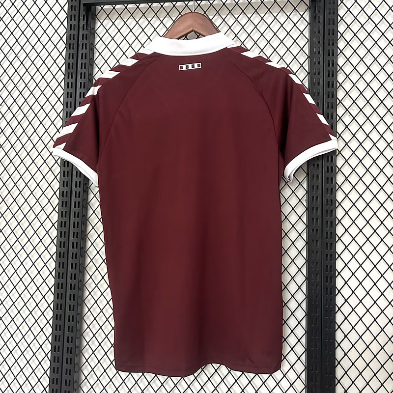 Heart of 26/27 Heart of Midlothian FC Home 7