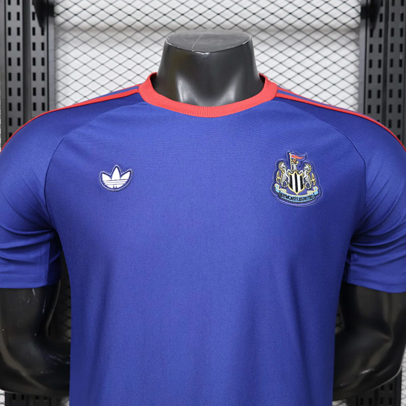 Newcastle 25/26 Newcastle United Originals Blue Trefoil 2