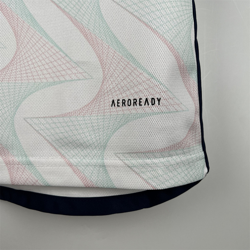 Ajax 23-24 Ajax away 5