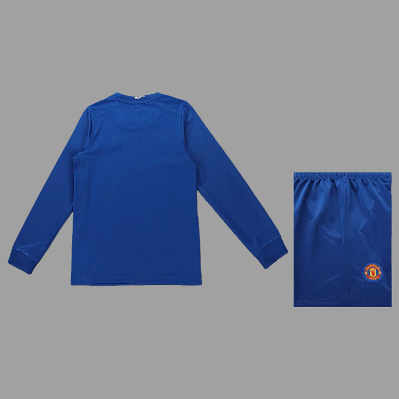 Manchester United 08/09 Manchester United Third Long Sleeve Kids Retro Size 16-28 11
