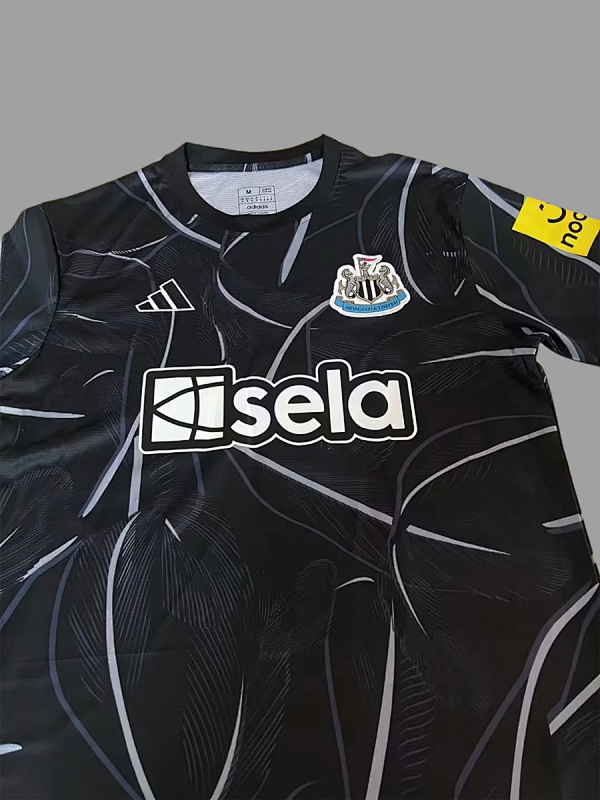 Newcastle 24/25 Newcastle United Black Pre-Match Jersey 2