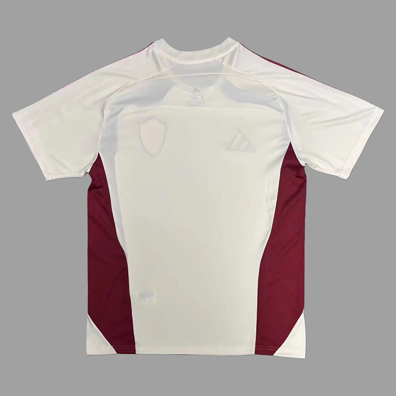 Liverpool 25/26 Liverpool Urban Purist Beige T-Shirt 2