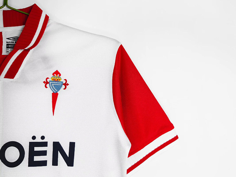 Celta Vigo 01/03 Celta Vigo Away Retro 8
