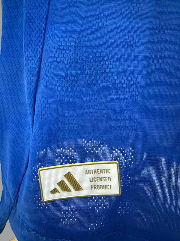Leeds United 25/26 Leeds United Away Player 2