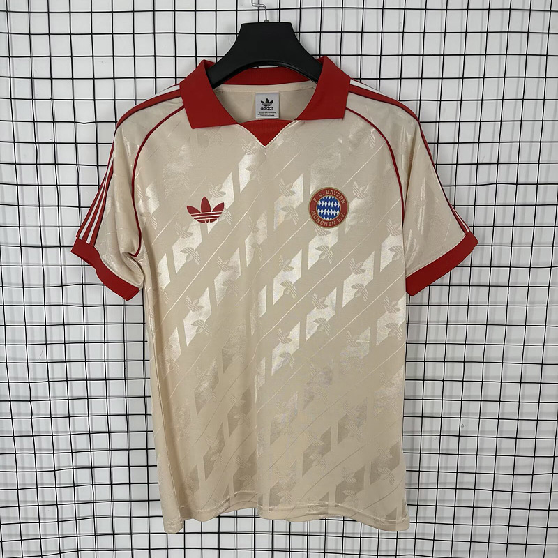 Bayern Munich 25/26 Bayern Munich Lifestyler Beige