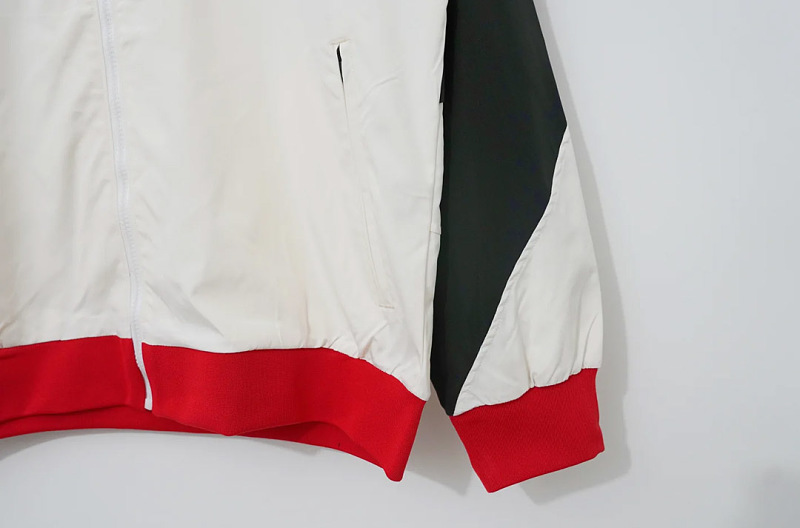 Liverpool 24/25 Liverpool Beige Windbreaker 7