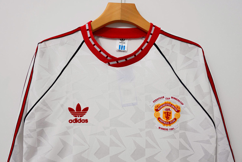 Manchester United 90/91 Manchester United European Cup Winner's Cup Final Long Sleeve Retro 9