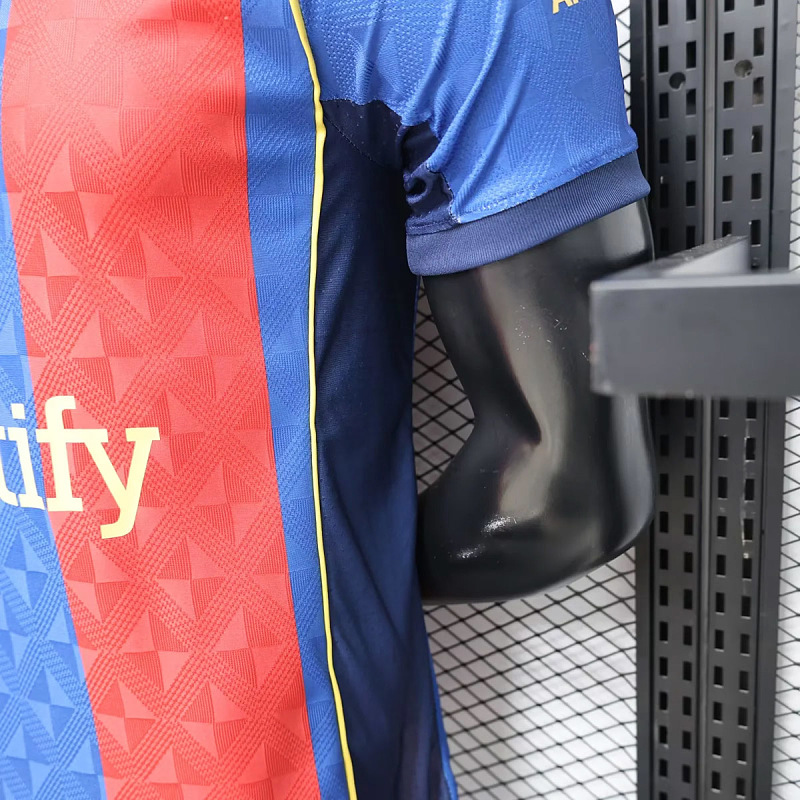 Barcelona 26/27 Barcelona 20th Years Player 7