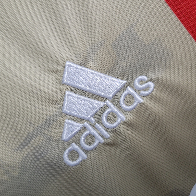 Ajax 22-23 Ajax third away 8