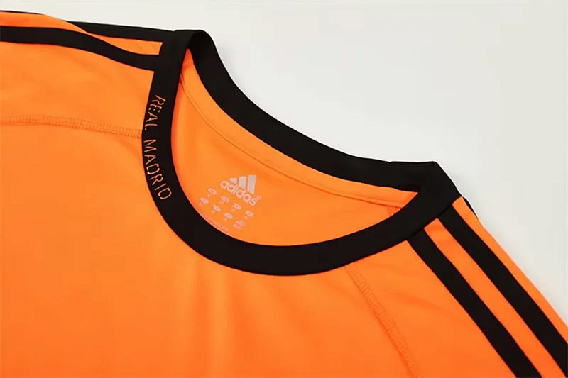 Real Madrid 13/14 Real Madrid Organge Training Retro 8