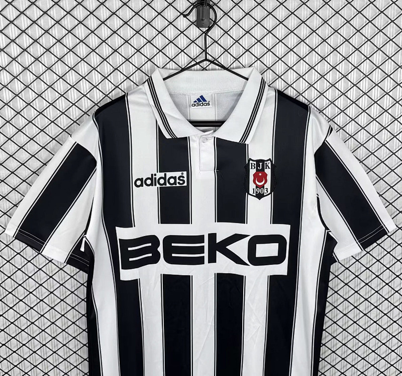 Besiktas Soccer 96/98 Besiktas Away 3