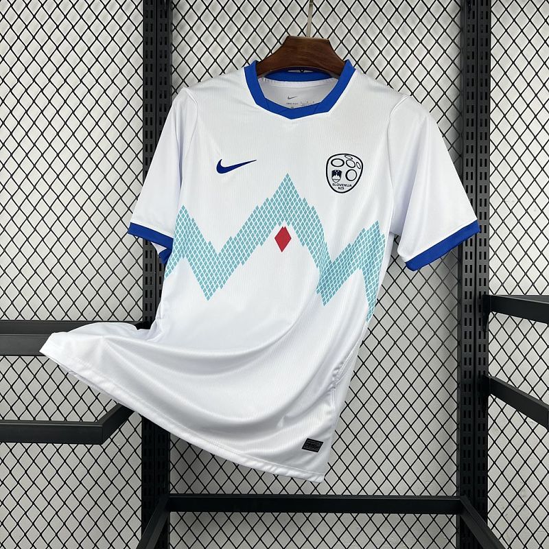 Nazionale Slovenia Home