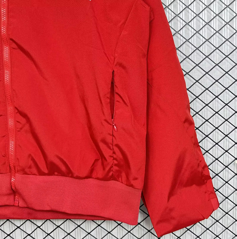 Manchester United 07/08 Manchester United Red Track Jacket 6