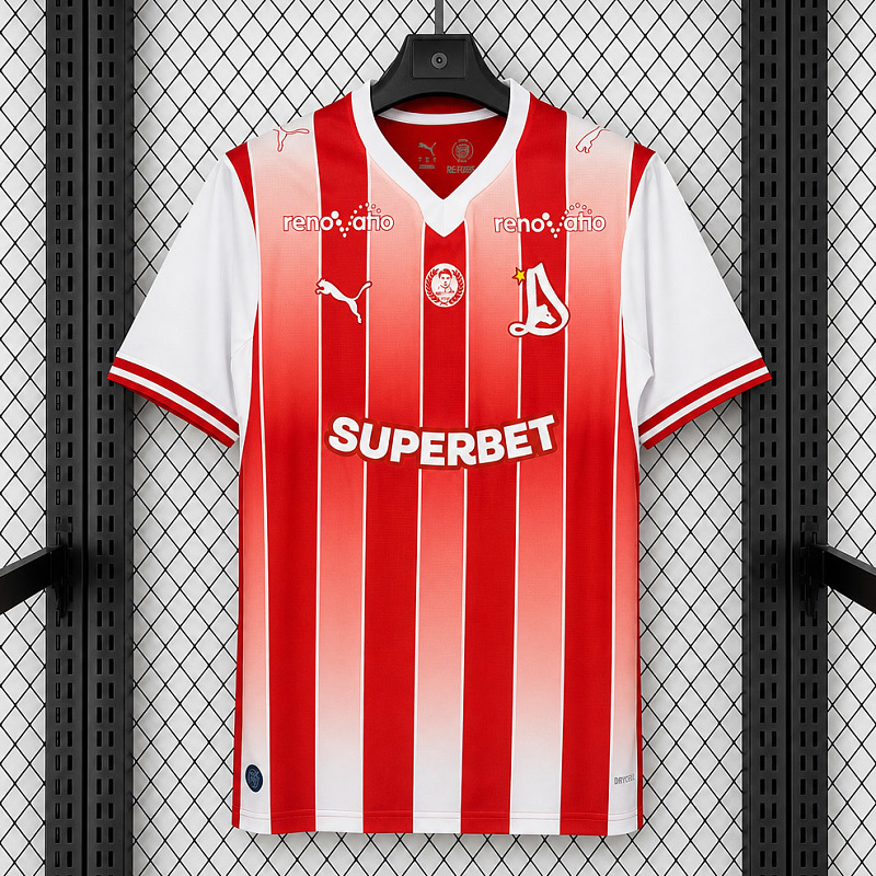 Dinamo Bucuresti 26/27 Dinamo Bucuresti Home