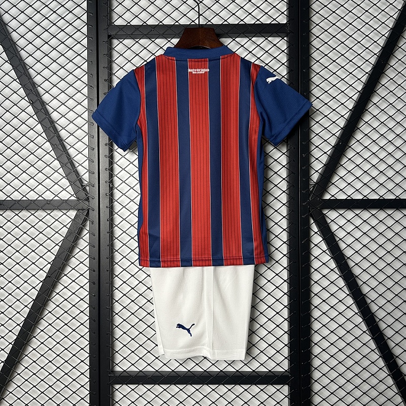 Bahia size: 25/26 kids Bahia Away size: 16-28 6