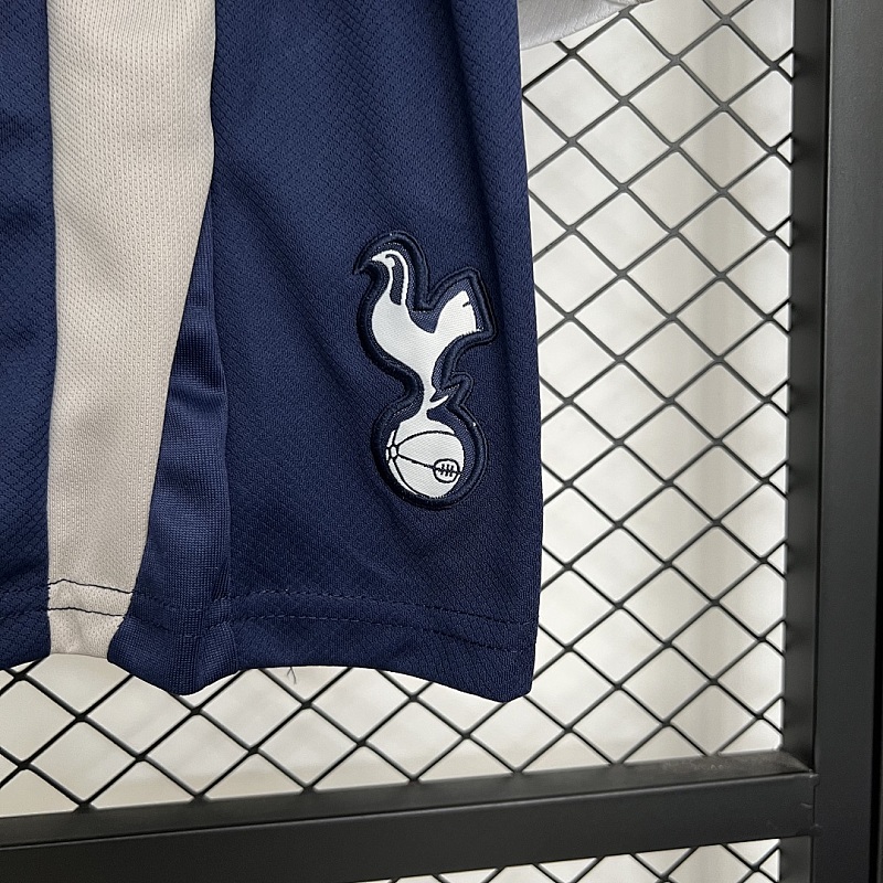 Tottenham 25/26 Kids Tottenham Home Size: 16-28 4
