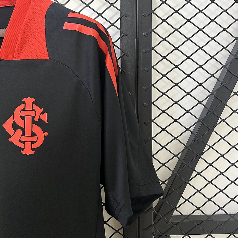 International Training 25/26 International Training Suit Black S-4XL 5