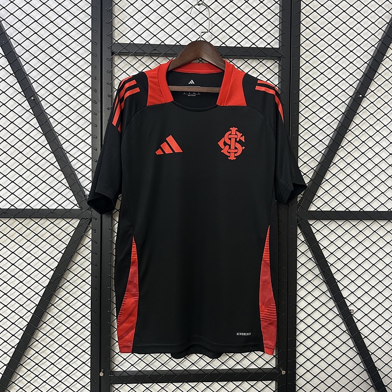 International Training 25/26 International Training Suit Black S-4XL