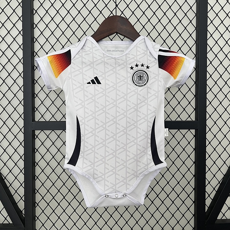 Germania Baby Germany Home Size: 9-12
