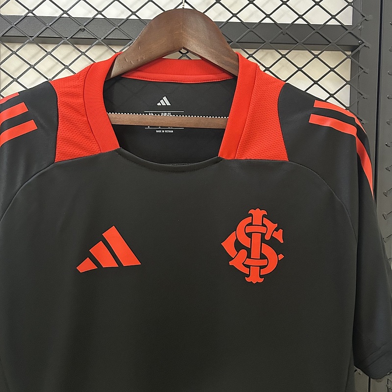 International Training 25/26 International Training Suit Black S-4XL 7