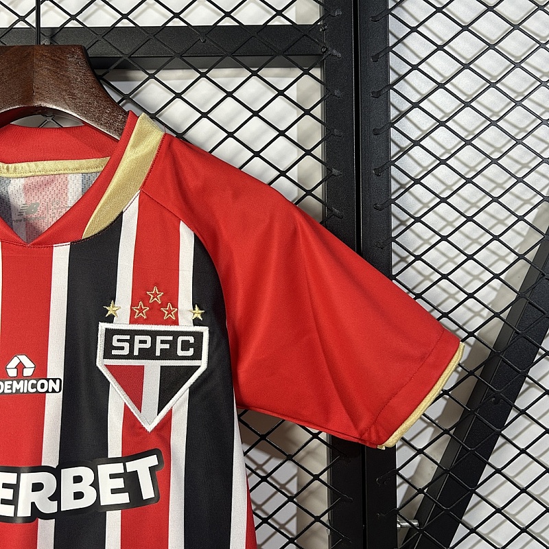 São Paulo 25/26 kids Sao Paulo away size: 16-28 3