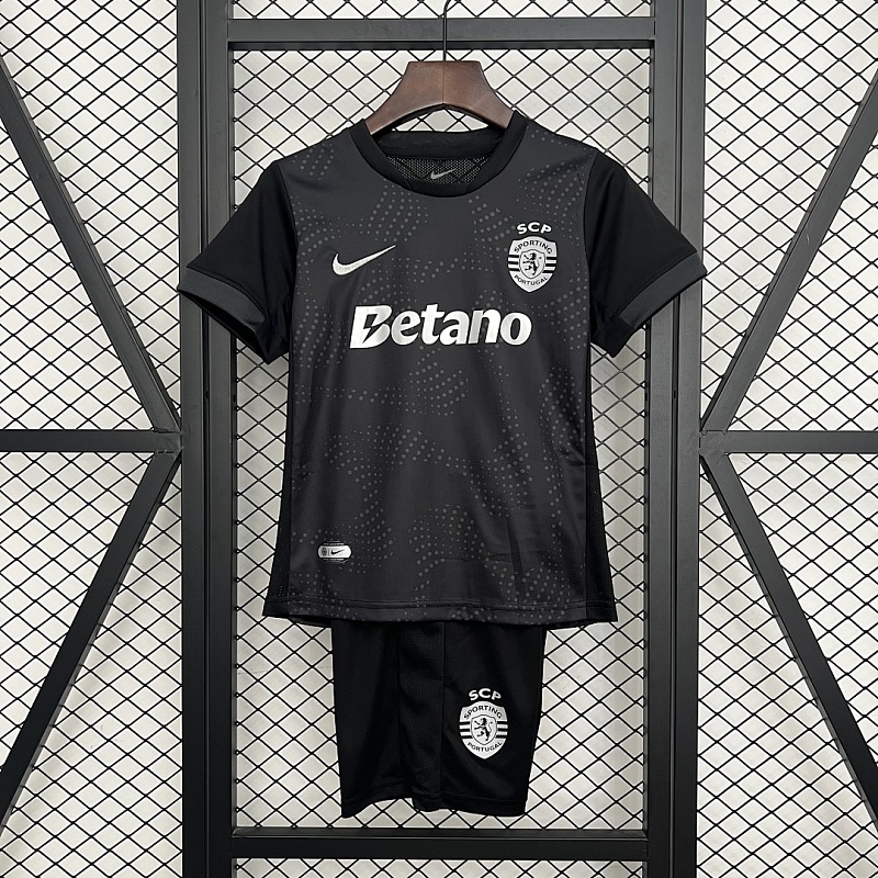 Sporting CP 25/26 Sporting Lisbon Special Edition Size: 16-28