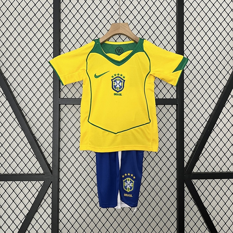 Brasile kids Brazil 2004 home size: 16-28