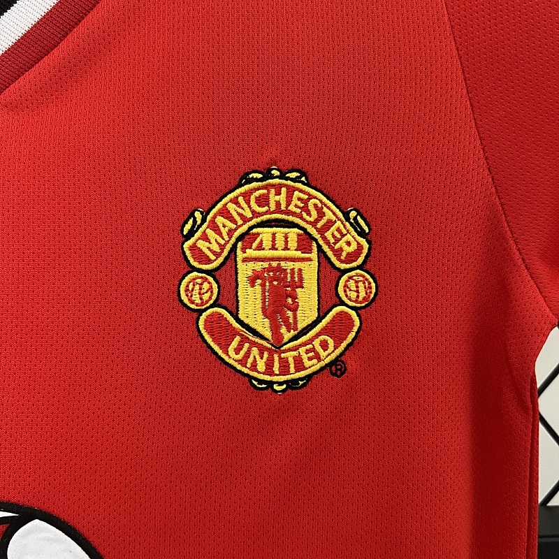 M-U size: kids M-U 00/01 home size: 16-28 5