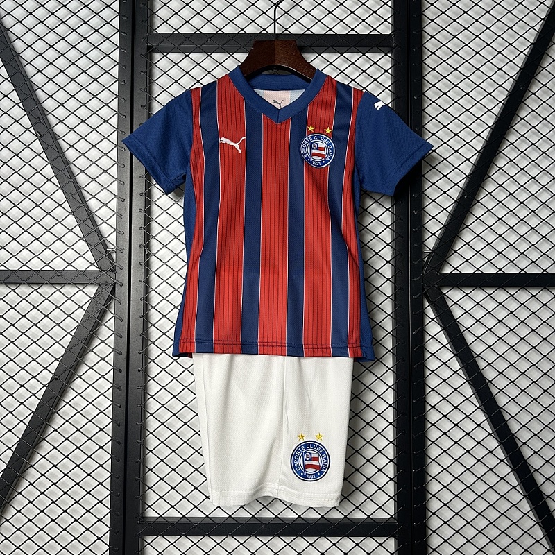 Bahia size: 25/26 kids Bahia Away size: 16-28