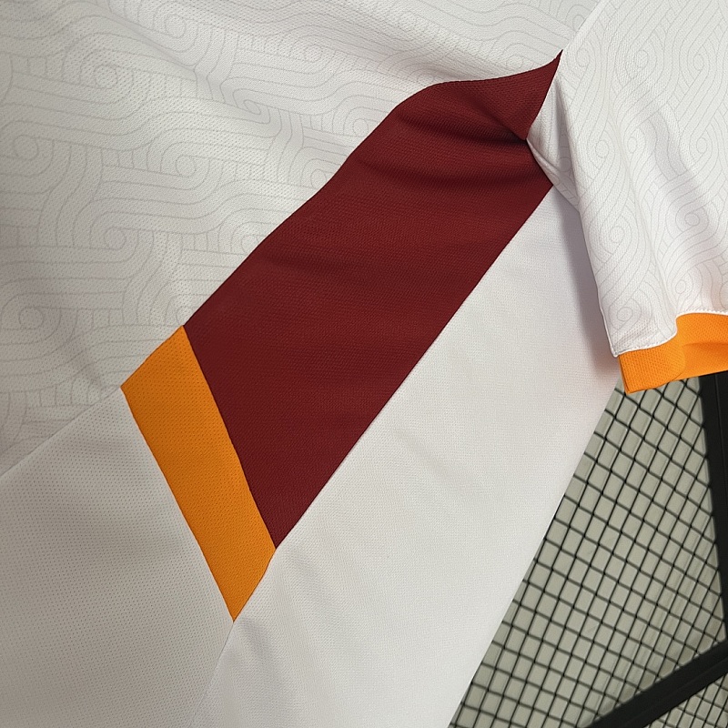 Galata S-XXL 24/25 Galata Away S-XXL 9