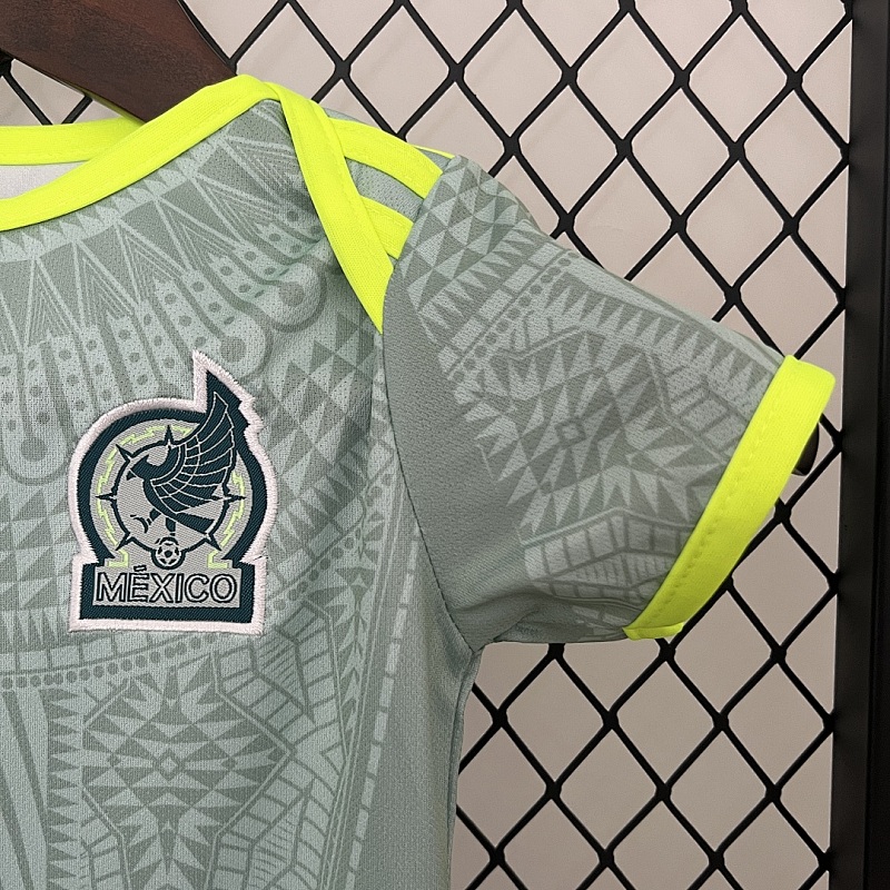 Messico Baby Mexico Away Size: 9-12 5