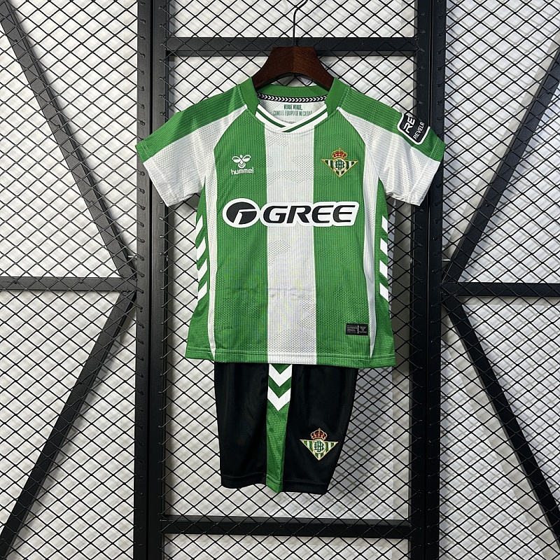 Real Betis kids 25/26 Real Betis home size: 16-28