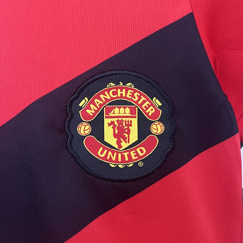 M-U size: kids M-U 09/10 home size: 16-28 5
