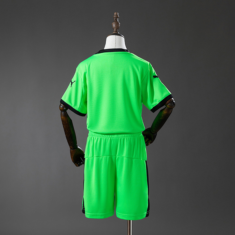 Portogallo Portugal 2026 Fluorescent Green Kids Kit Jersey SIZE 16-28 2