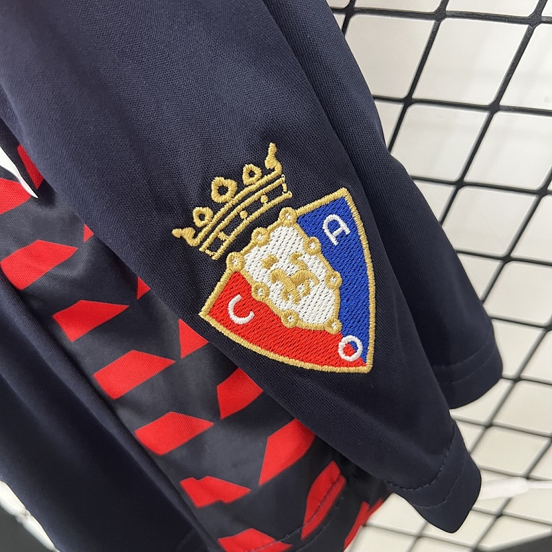 Osasuna Size: 25/26 Kids Osasuna Home Size: 16-28 4