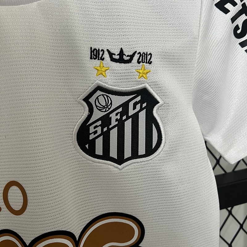Santos kids Santos 11/12 home size: 16-28 5