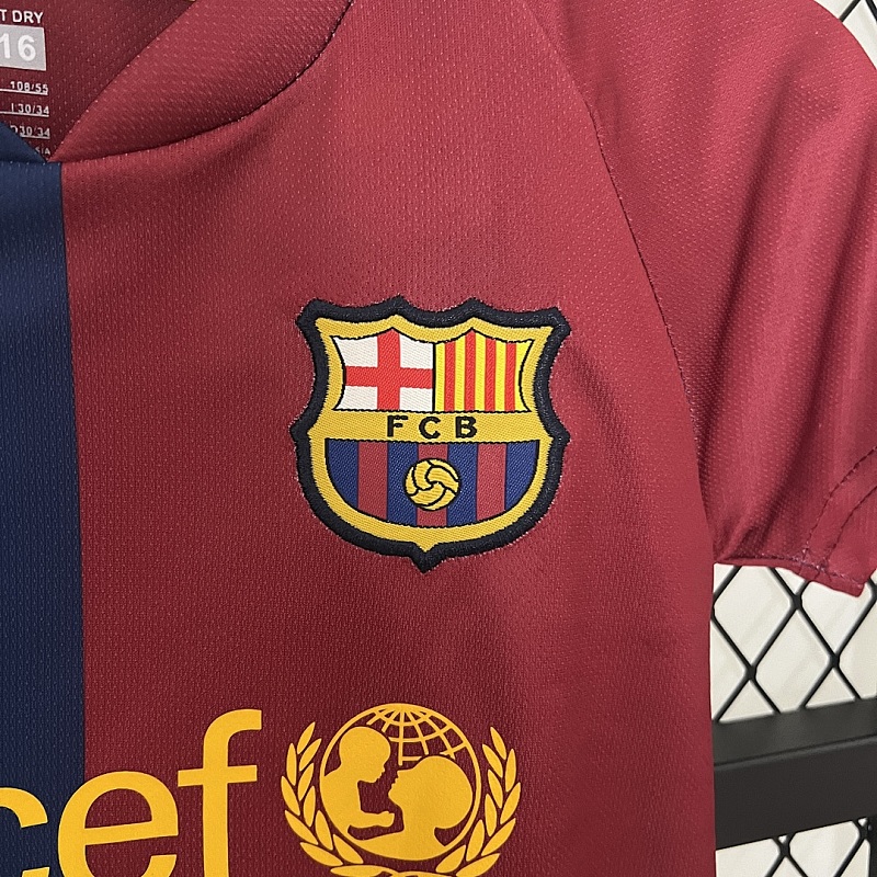 Barcelona kids Barcelona 08/09 home size: 16-28 5
