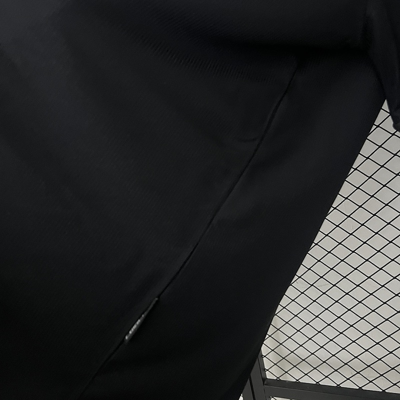 M-U Black Retro 98/99 M-U Black S-XXL 8