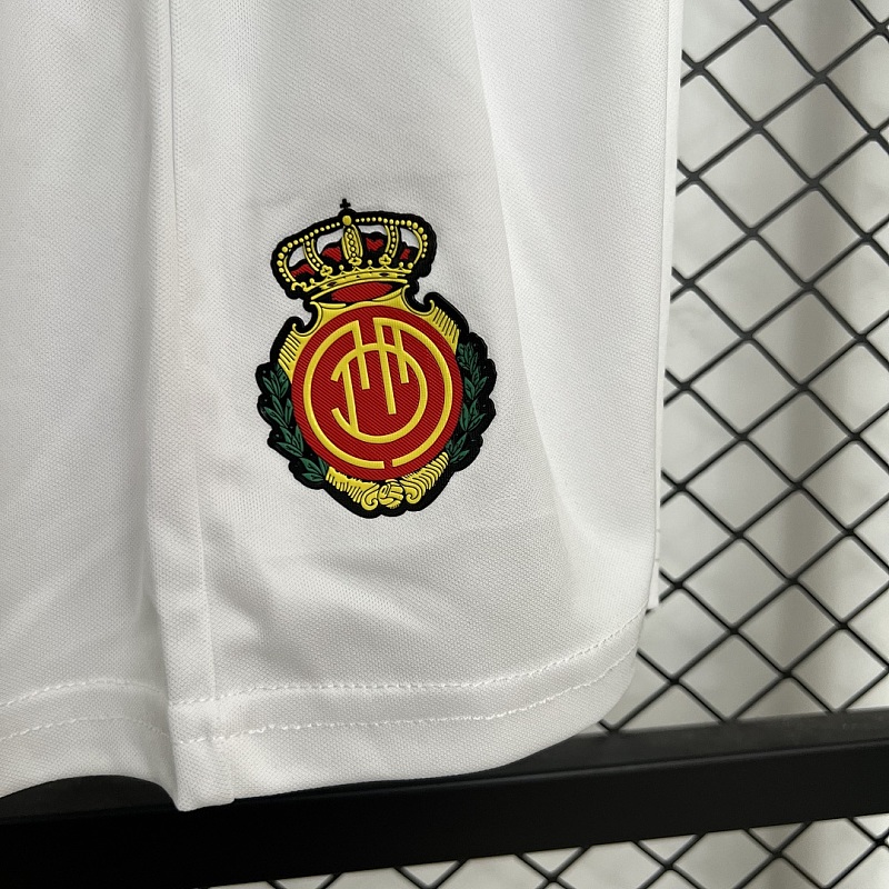 RCD Mallorca 25/26 Kids RCD Mallorca Away Size: 16-28 7