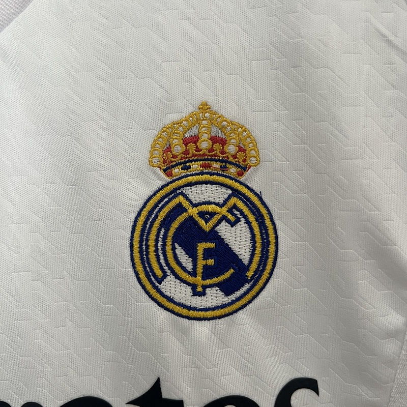 Real Madrid 24/25 kids Real Madrid home size: 16-28 6