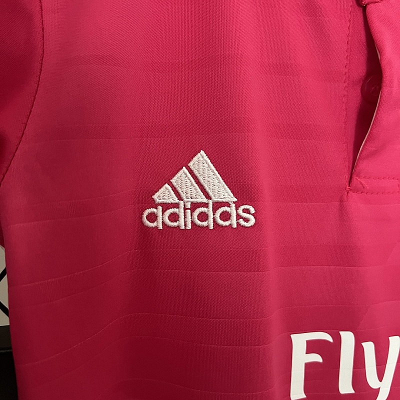 Real Madrid kids Real Madrid 14/15 away size: 16-28 4