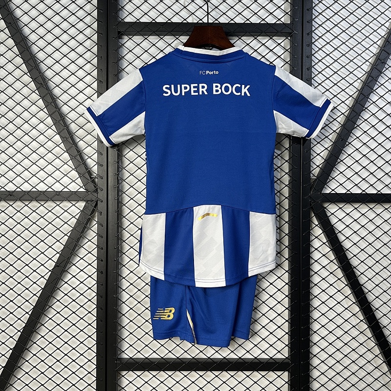 Porto 25/26 Kids Porto Home Size: 16-28 8