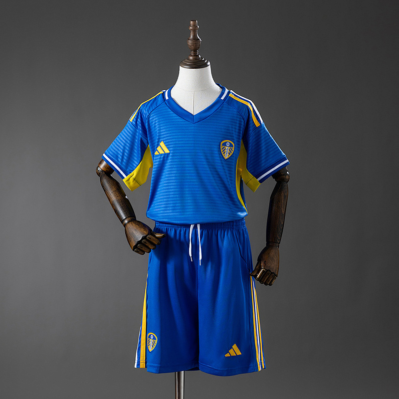 Leeds United Leeds United 25/26 Away Kids kit Jersey SIZE 16-28