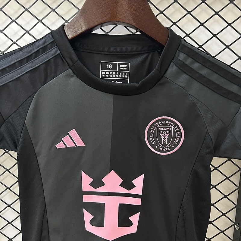 Inter Miami 25/26 Kids Miami away size: 16-28 3