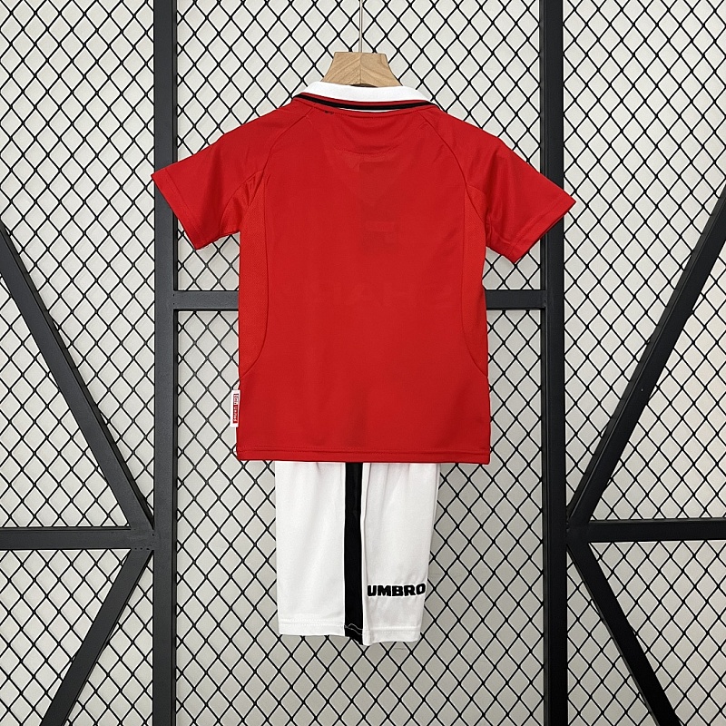 M-U size: kids M-U 99/00 home size: 16-28 2
