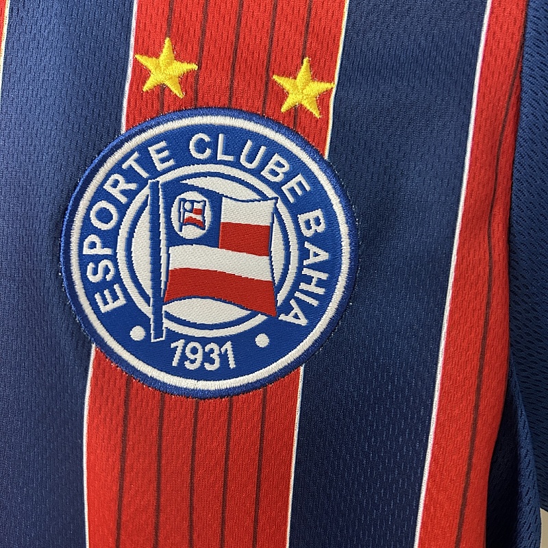 Bahia size: 25/26 kids Bahia Away size: 16-28 5